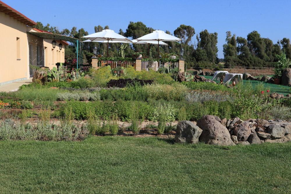 Country Resort Capo Nieddu Santa Caterina Di Pittinuri  Exterior foto