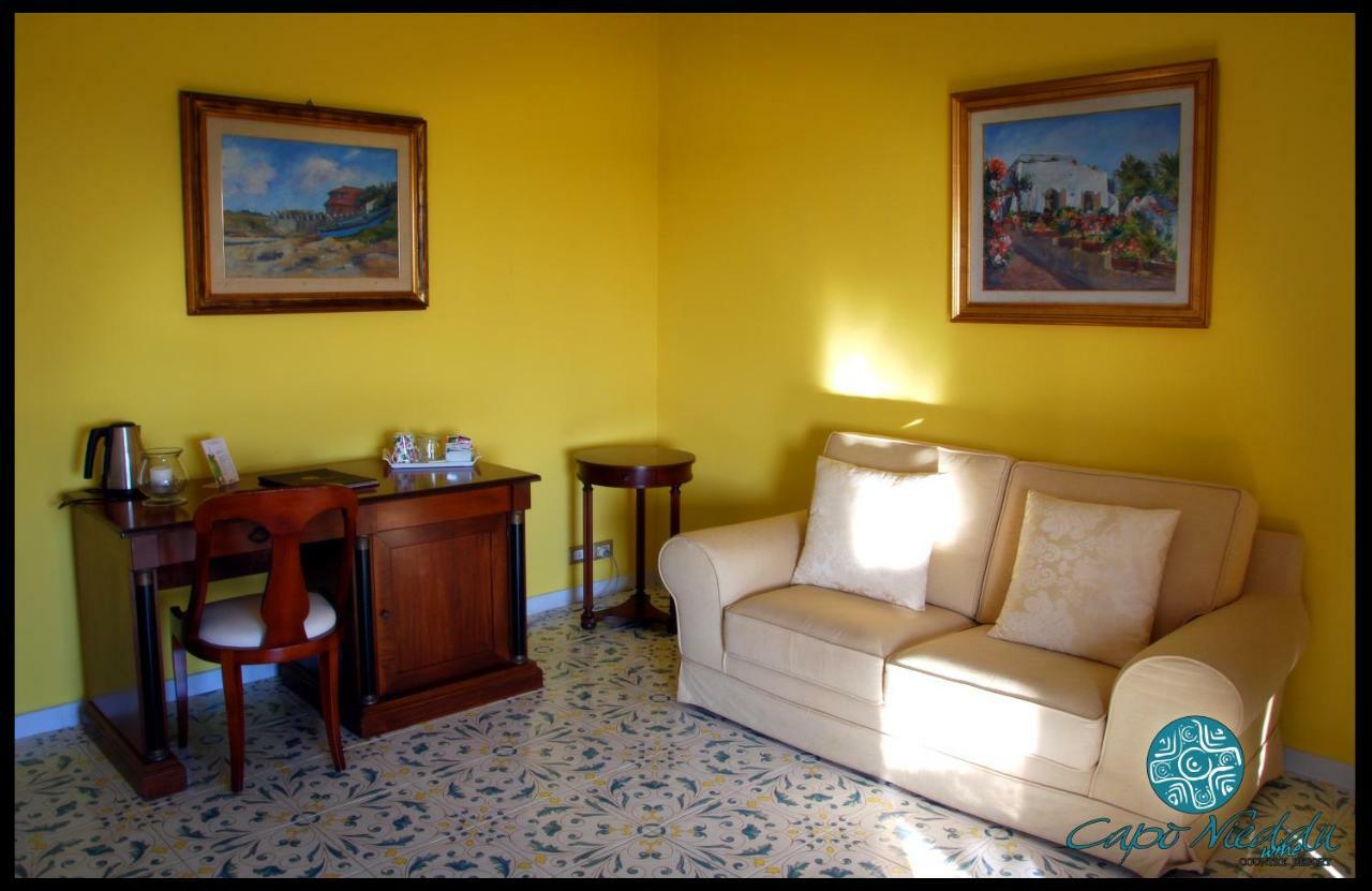 Country Resort Capo Nieddu Santa Caterina Di Pittinuri  Exterior foto