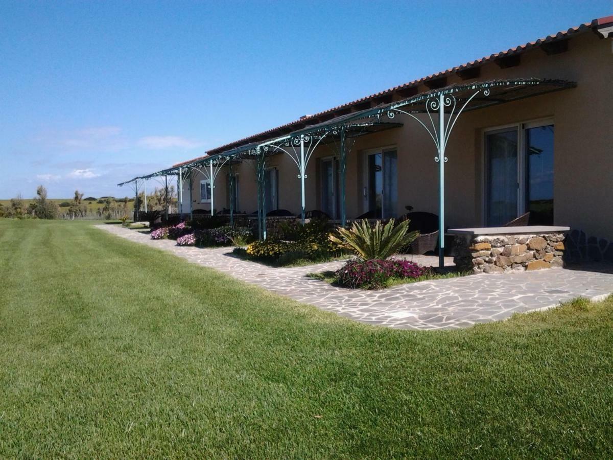 Country Resort Capo Nieddu Santa Caterina Di Pittinuri  Exterior foto